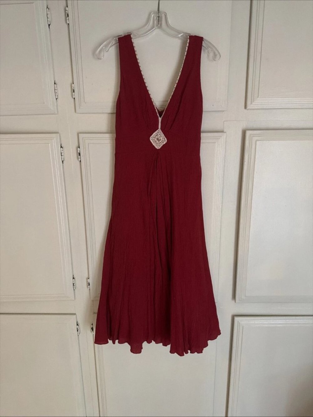 VTG Jonathan Martin Red VNeck Sleeveless Midi Dress Crocheted Diamond Size 12